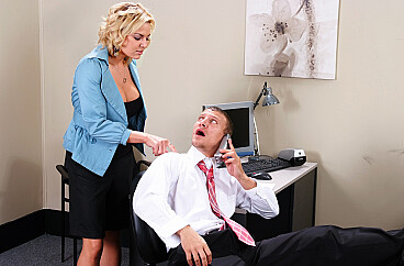 Mr Pete and Gigi La Porte and Mr. Pete in Boss Gigi La Porte fucking in the office with her tits episode