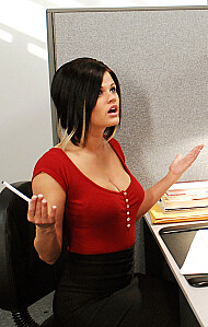 Nikki Grind and Derrick Pierce in Nikki Grind fucking in the office with her big natural tits episode